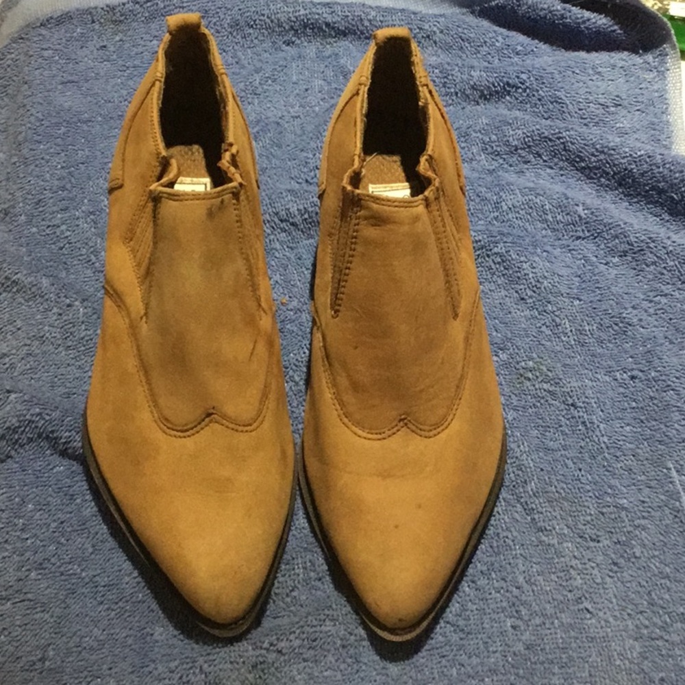 Vintage Zodiac women’s booties